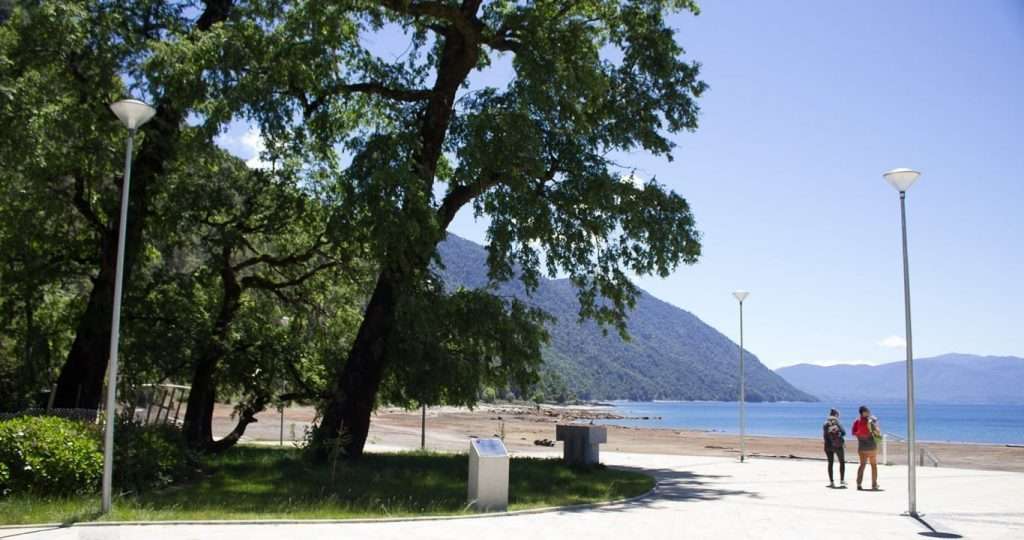 Playa Negra Caburgua