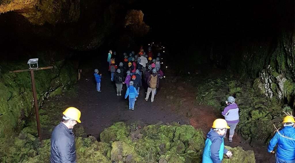 Cuevas Volcánicas en Pucón